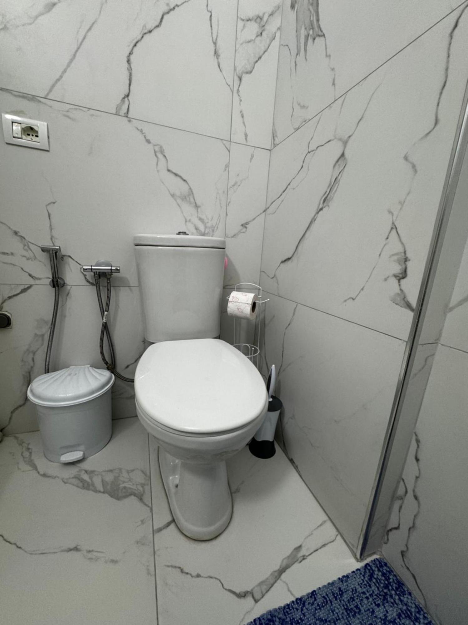 Klar Apartment Few Steps From The Beach Драч Екстериор снимка
