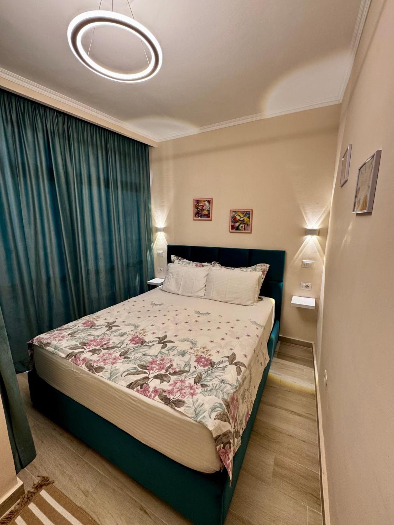 Klar Apartment Few Steps From The Beach Драч Екстериор снимка
