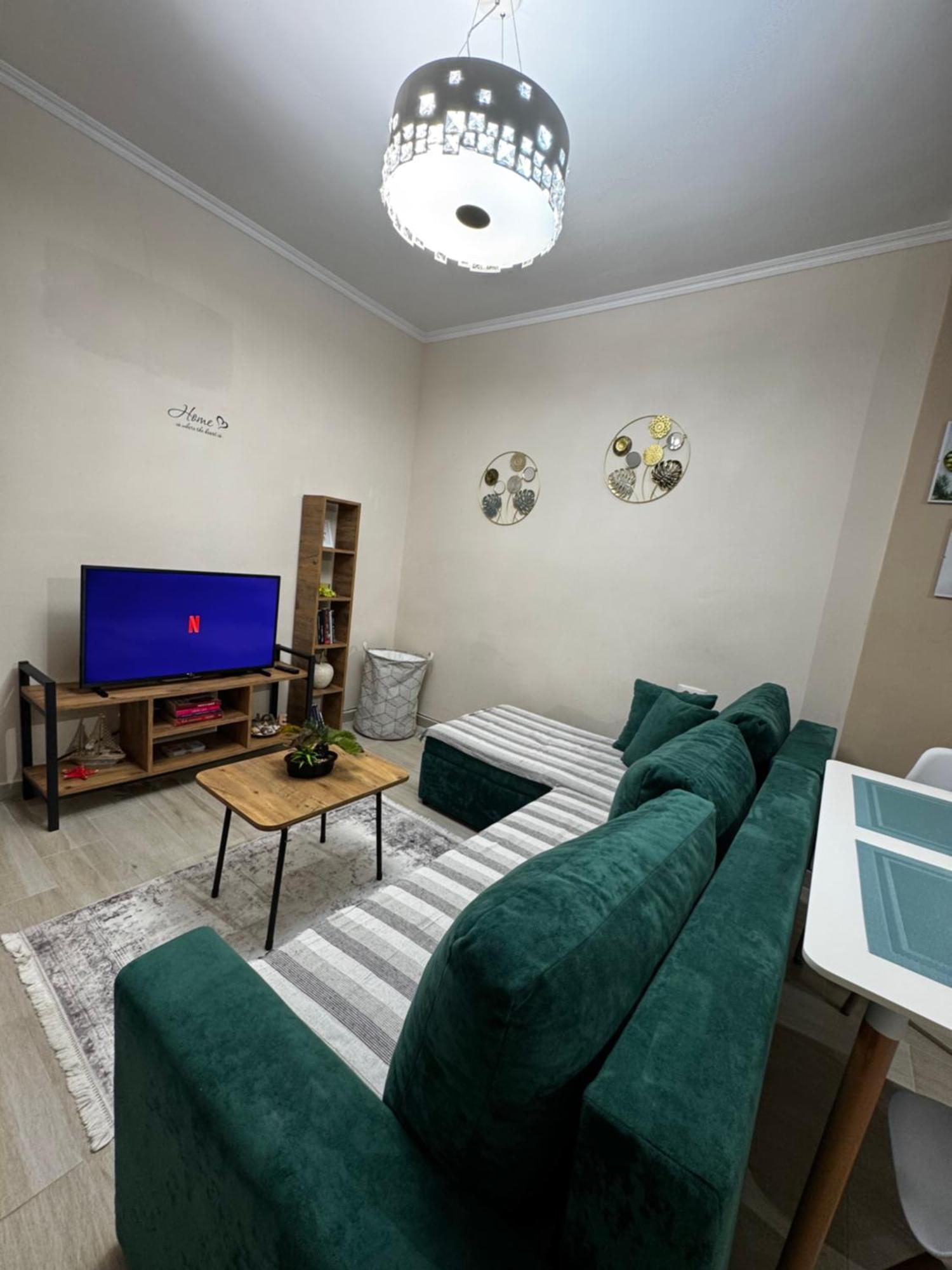 Klar Apartment Few Steps From The Beach Драч Екстериор снимка