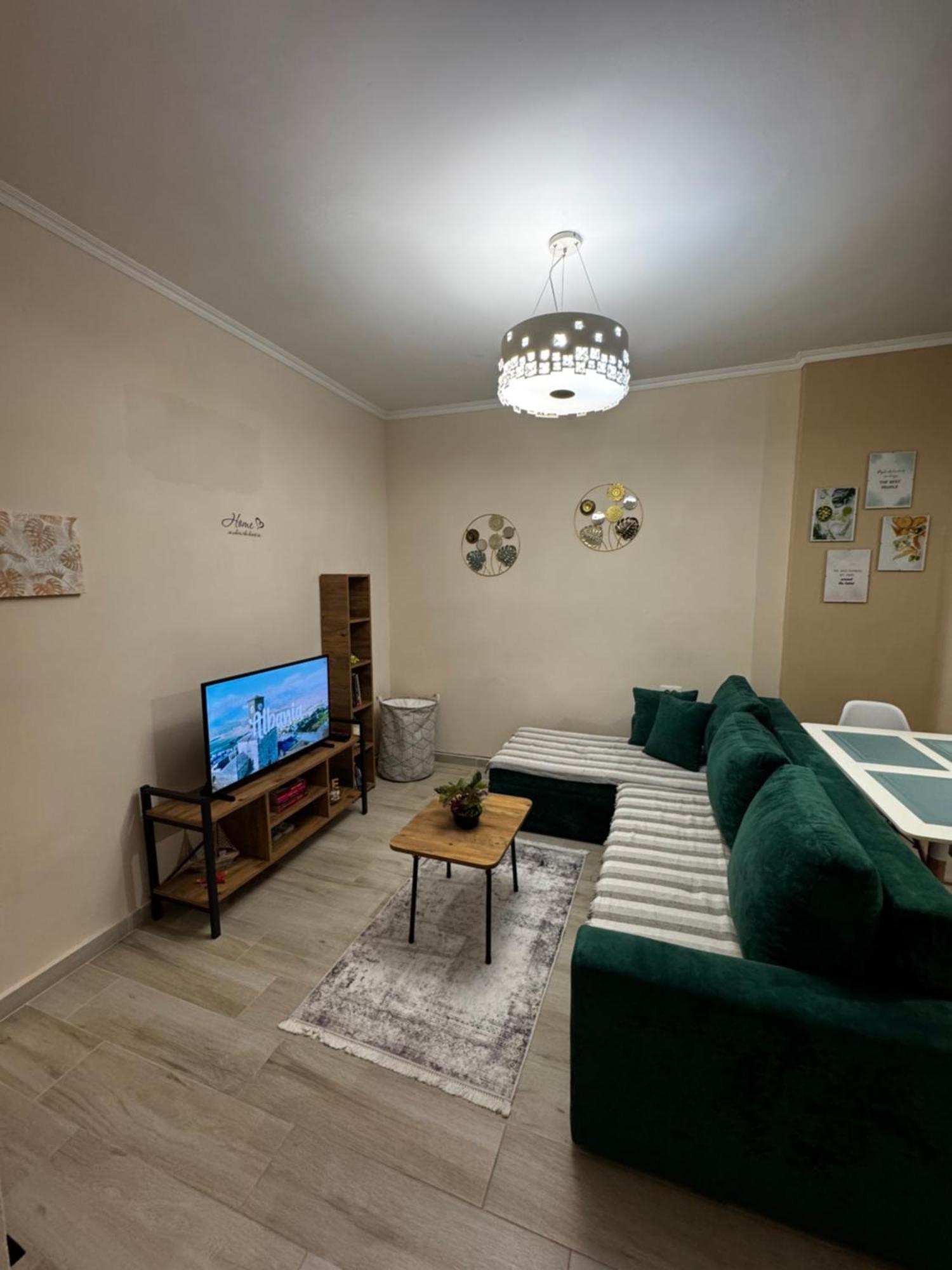Klar Apartment Few Steps From The Beach Драч Екстериор снимка